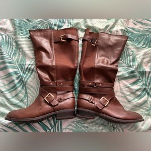 Brown leather Torrid boots